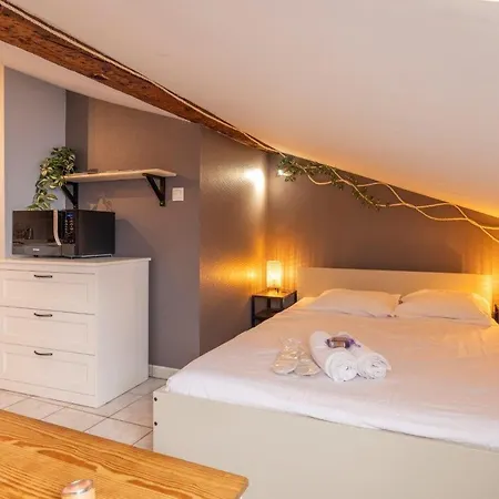 Le Perriere Yourhosthelper Apartamento